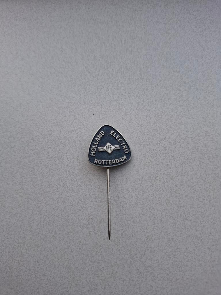 Vintage speldje pin steekspeld Holland Electro Rotterdam, Verzamelen, Speldjes, Pins en Buttons, Merk, Ophalen of Verzenden