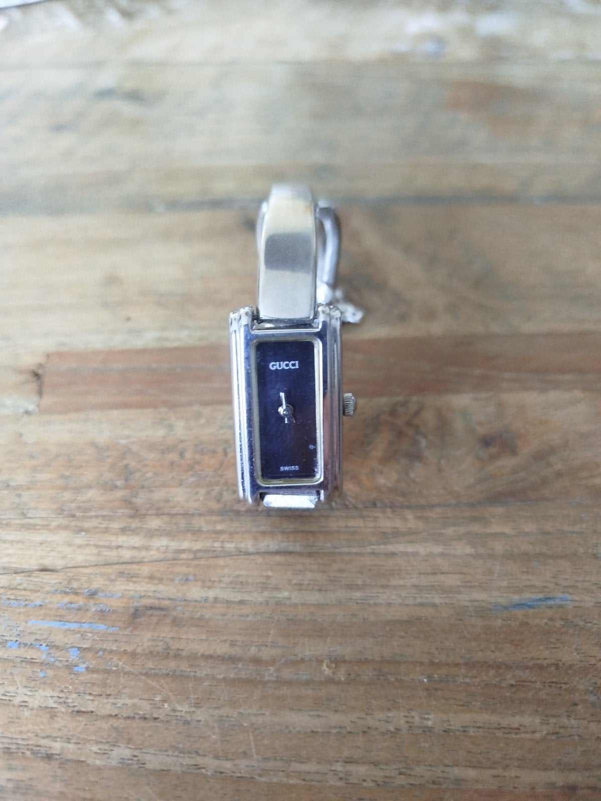 Gucci dames horloge, Sieraden, Tassen en Uiterlijk, Verzenden, Zo goed als nieuw, Overige materialen, Overige merken