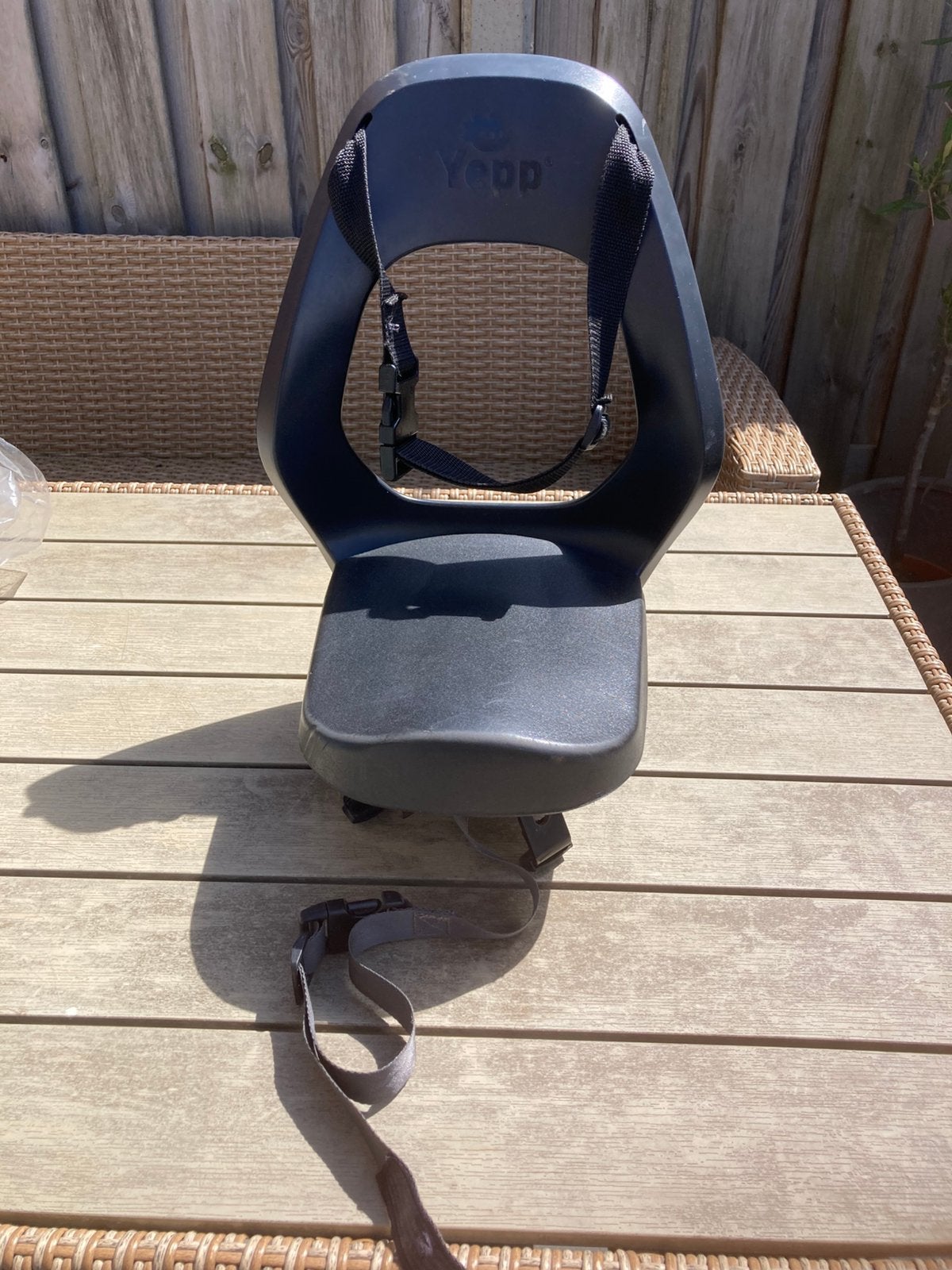 Yepp gmg fietstoel achter, Fietsen en Brommers, Fietsaccessoires | Fietsstoeltjes, Ophalen, Achterzitje, 15 t/m 36 kg, Gebruikt