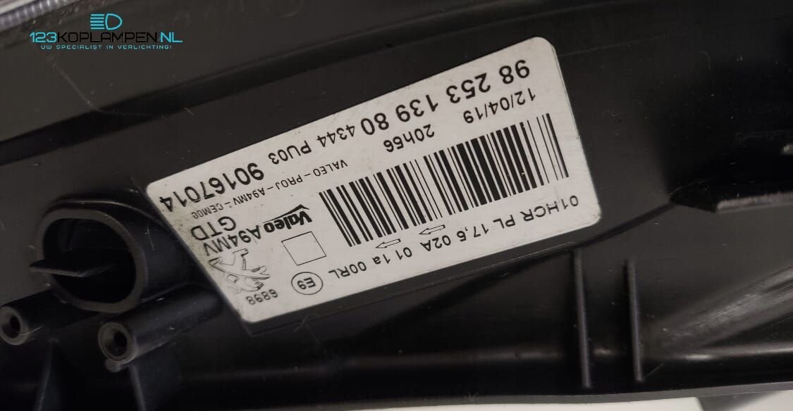 Peugeot 2008 Facelift Led koplamp links, Gebruikt, -, -, Ophalen of Verzenden