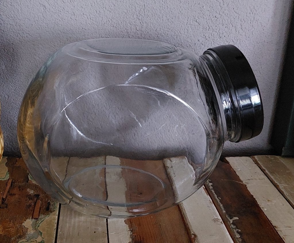 Oude snoeppot/winkelpot/voorraadpot, Ophalen