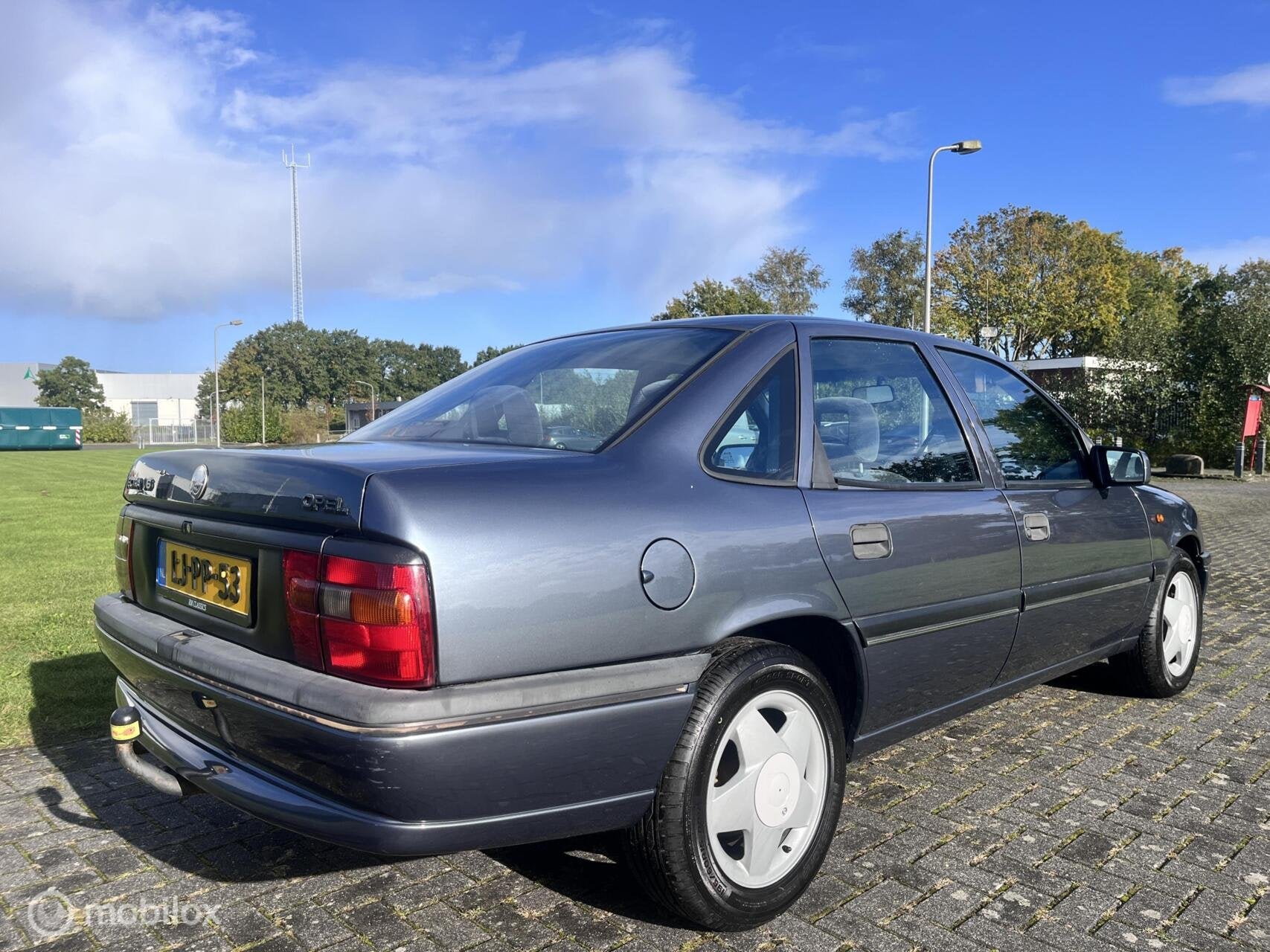 Opel Vectra 2.5 V6 CD Automaat / APK / NAP / Airco / Stoelve, 1350 kg, Stof, Gebruikt, 1295 kg