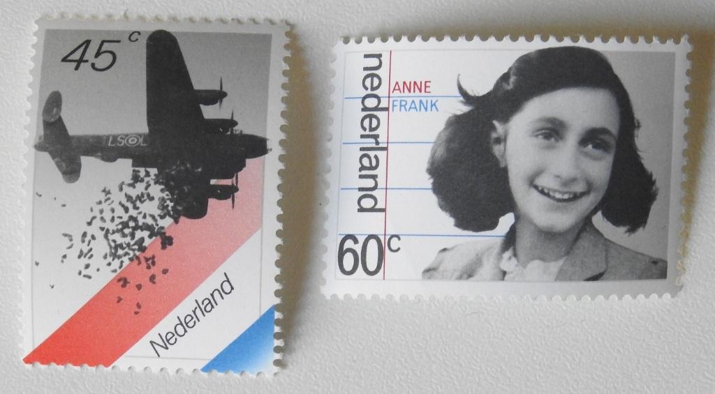 2 postzegels bezetting en bevrijding 1980, Verzenden, Na 1940, Postfris