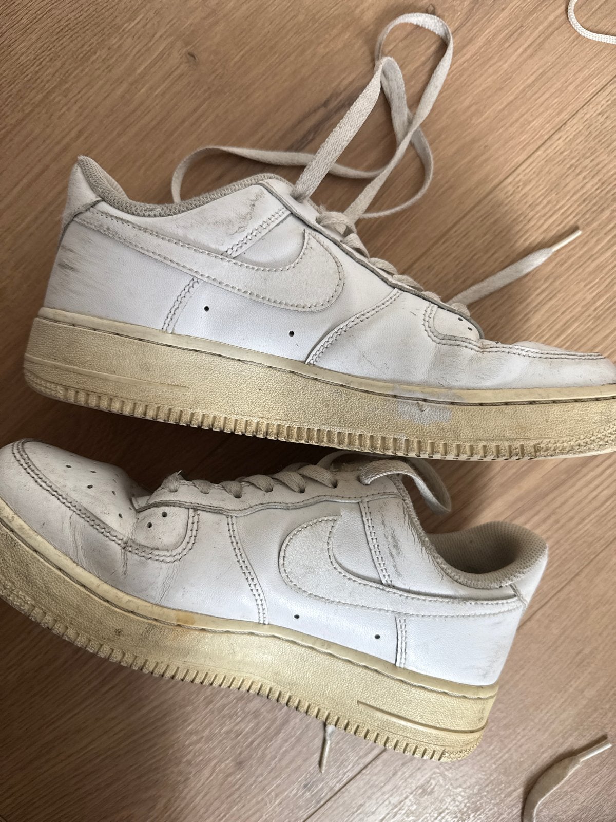 Nike Air Force 1 sneakers maat 39, Kleding | Dames, Schoenen, Ophalen, Gedragen, Wit, Sneakers of Gympen
