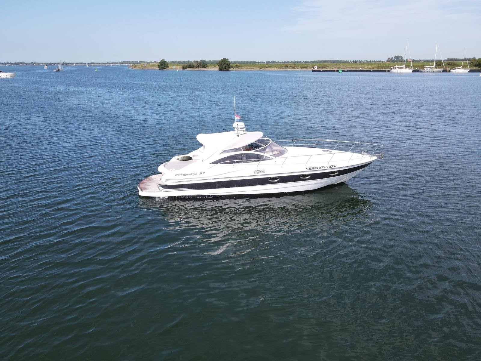 Pershing 37, Watersport en Boten, Ophalen, Overige merken, Met afstandsbediening, Binnenboordmotor