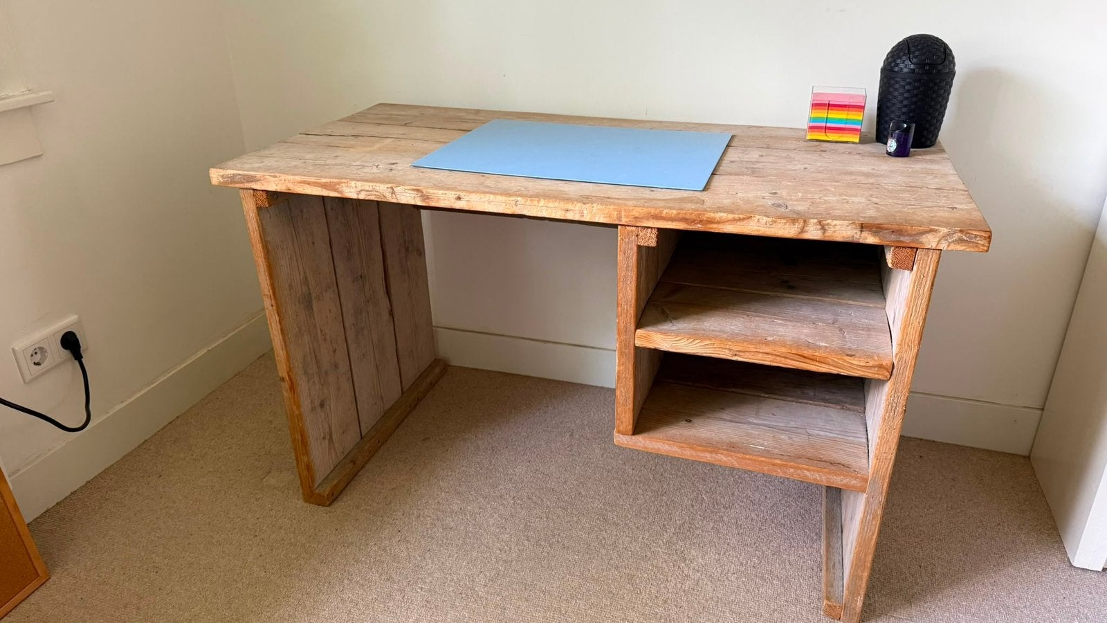 Kinderbureau van steigerhout, Ophalen, Opbergruimte, Gebruikt, 120 cm