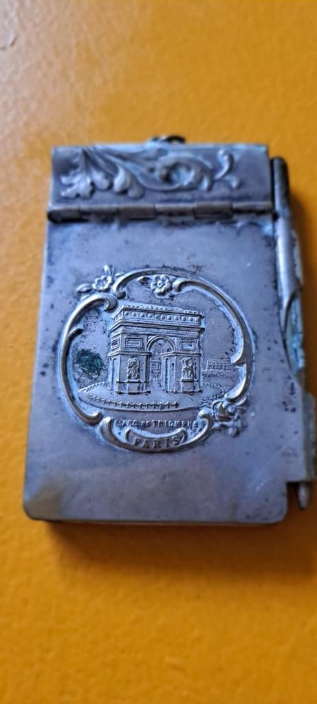 Antiek notitieboekje met Arc de Triomphe en bloemen, Antiek en Kunst, Ophalen of Verzenden