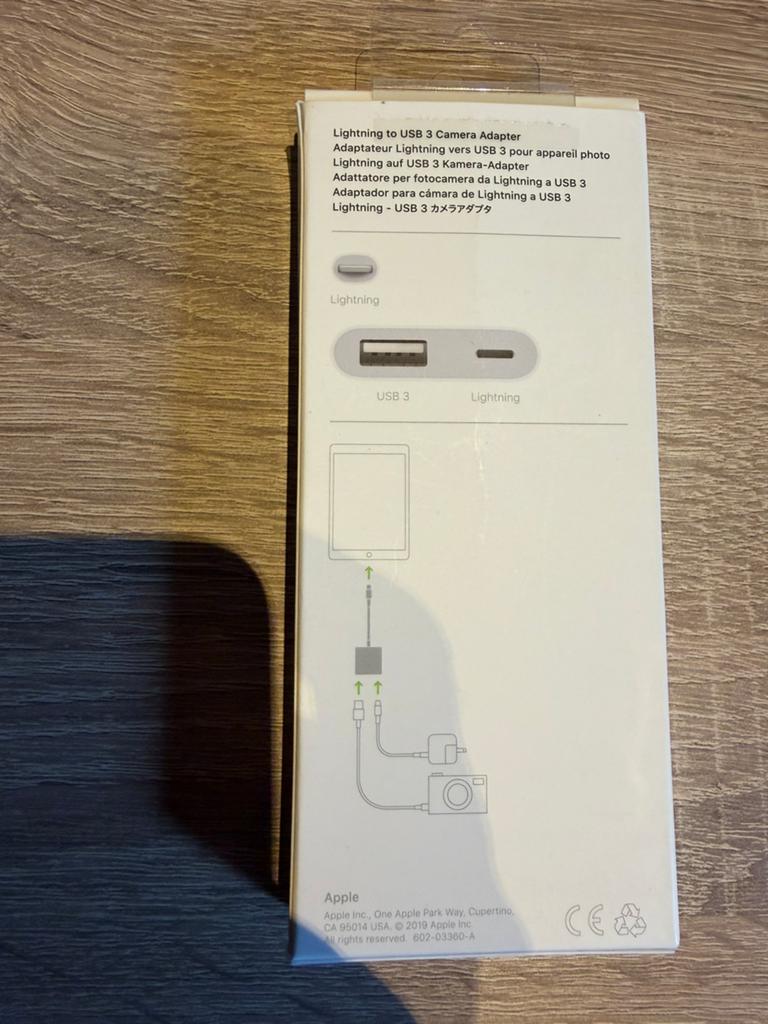 Apple Lightning to USB 3 Camera Adapter, Ophalen of Verzenden, Zo goed als nieuw, Snoer of kabel, Apple iPhone