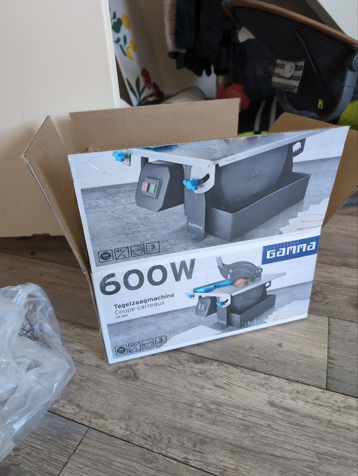 Gamma 600W Tegelzaagmachine - Nieuw in doos, Ophalen, Minder dan 30 mm, Overige typen, Nieuw