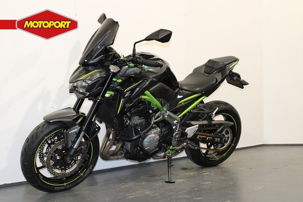 Kawasaki Z 900 (bj 2018), Bedrijf, Info@kawasaki.nl, Meer dan 35 kW, Jacobus Spijkerdreef 1-3
2132 PZ  Hoofddorp, NL