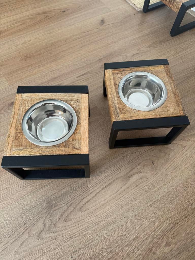 Voerbakjes dier van mangohout, Dieren en Toebehoren, Ophalen of Verzenden, Zo goed als nieuw