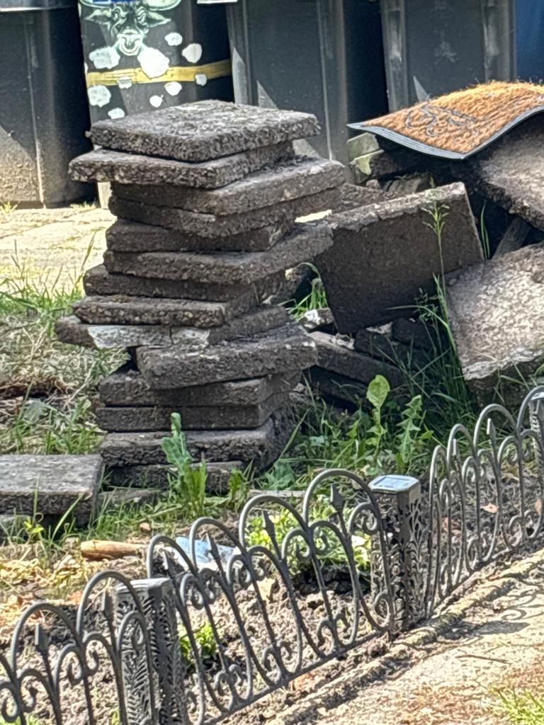 Gebruikte terrastegels, ideaal voor tuinpad of terras, Tuin en Terras, Gebruikt, Ophalen of Verzenden, 10 m² of meer, Beton