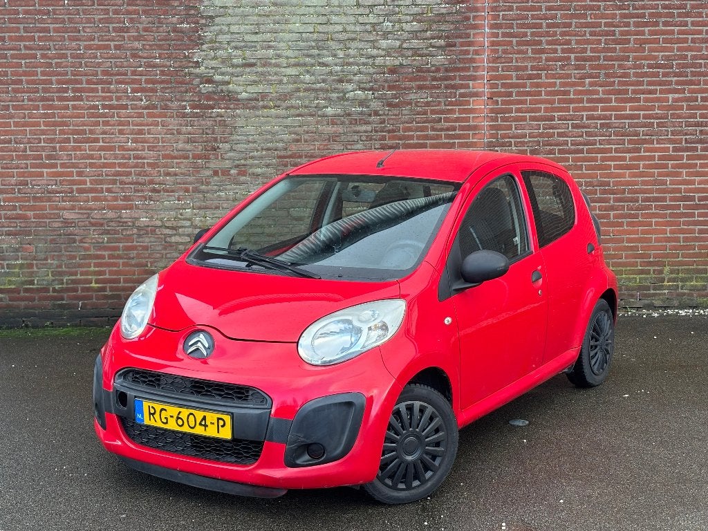 Citroën C1 1.0i 68PK 5D 2012 Rood, Voorwielaandrijving, Stof, Zwart, 4 stoelen