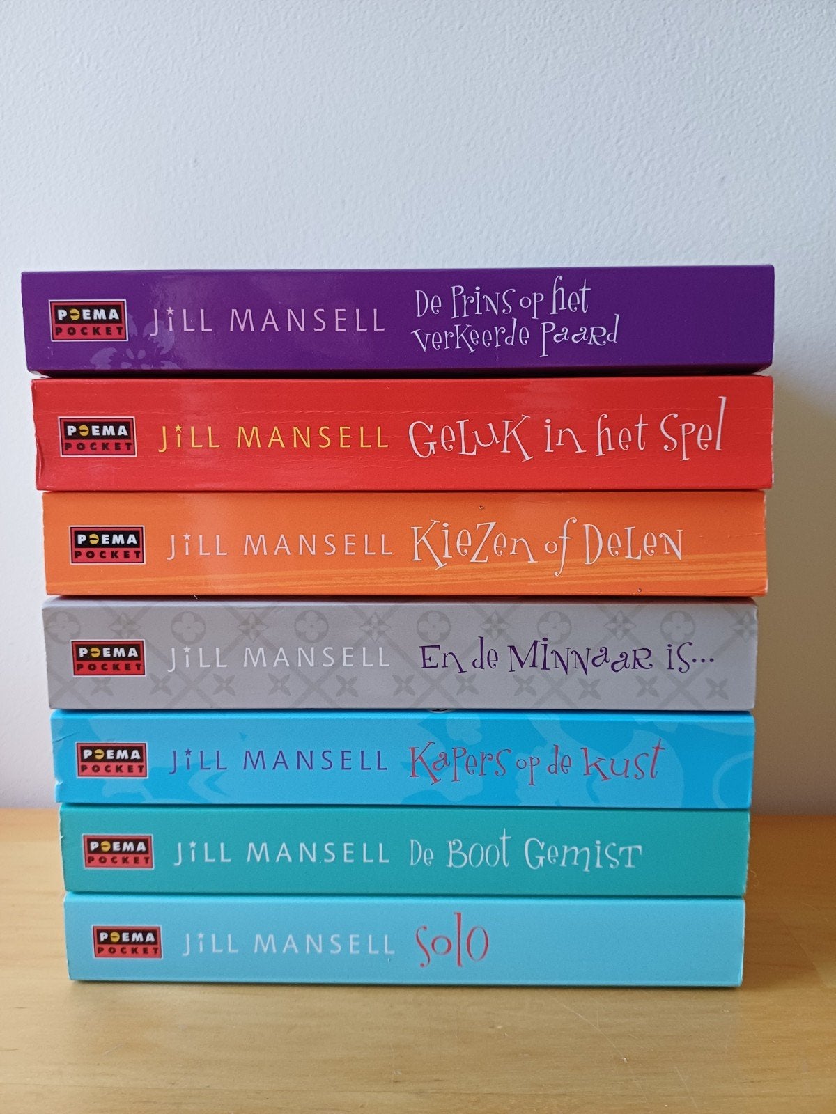 Jill Mansell boeken - 7 romans (Poema pocket), Boeken, Ophalen of Verzenden, Gelezen, Jill Mansell, Europa overig
