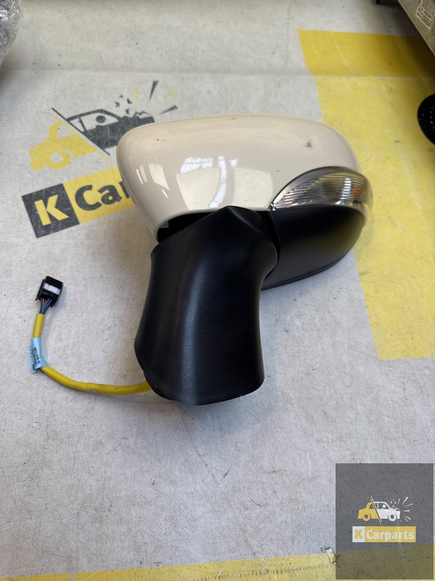 Zijspiegel Renault Captur 1.2i TCE Links Buitenspiegel 8Pin, Auto-onderdelen, Spiegels, Renault Group, Gebruikt, Contact.group@renault.com