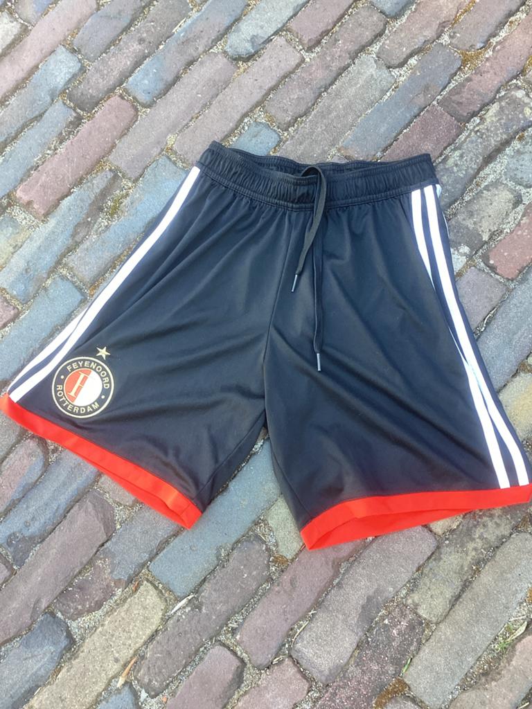 Feyenoord voetbalbroekje maat S - Adidas, Zwart, Ophalen of Verzenden, Zo goed als nieuw, Voetbal