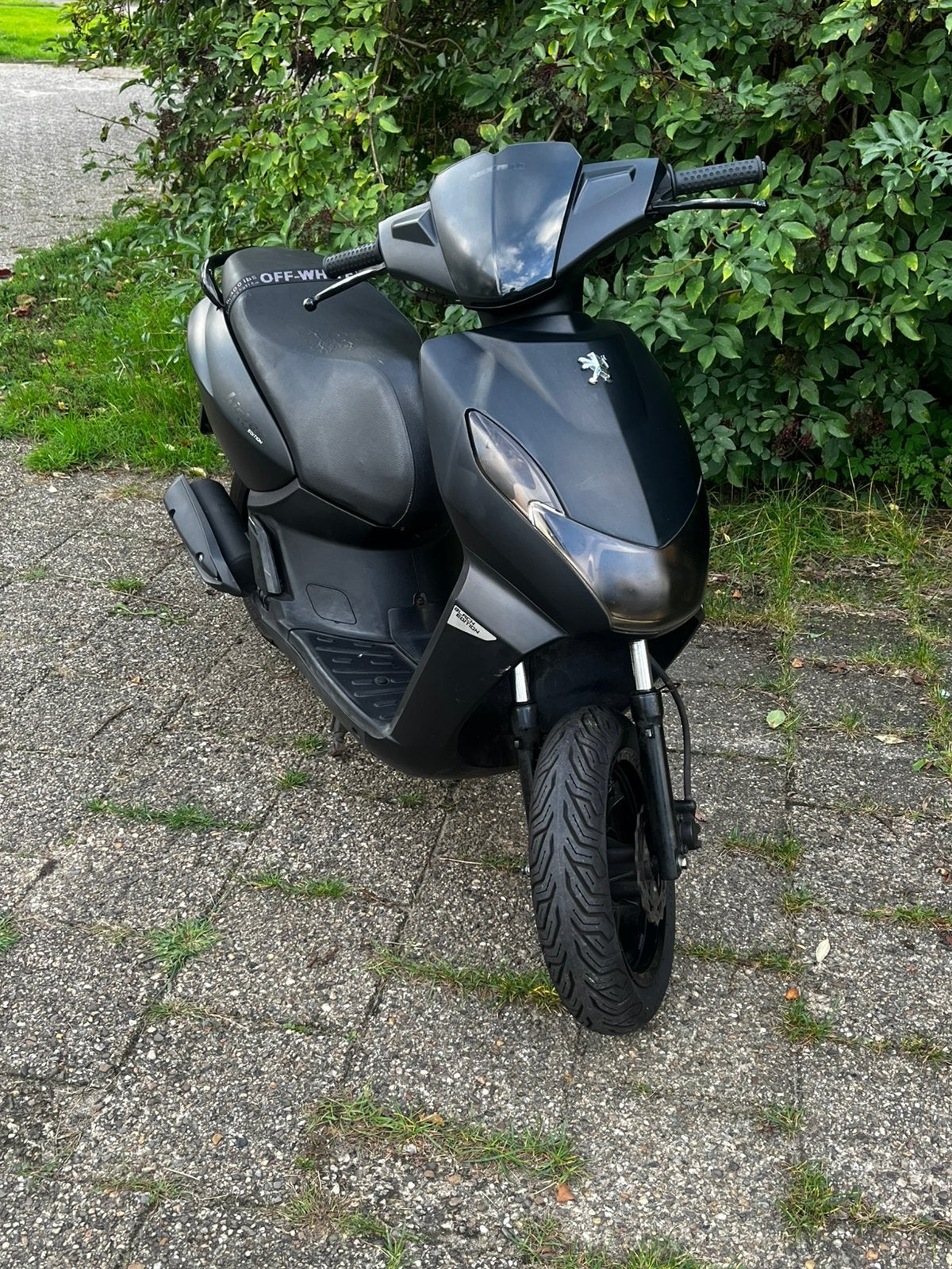 Peugeot Kisbee 2017 Brom, Fietsen en Brommers, Ophalen, Gebruikt, Overige modellen, Maximaal 45 km/u