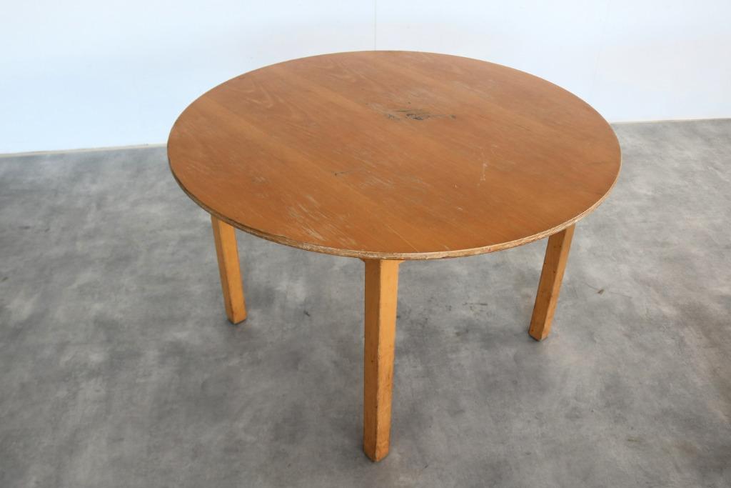 vintage ronde tafels | werktafel | Zweeds | jaren 70, Huis en Inrichting, Tafels | Eettafels, Gebruikt, Timbeije@hotmail.com, Ophalen of Verzenden