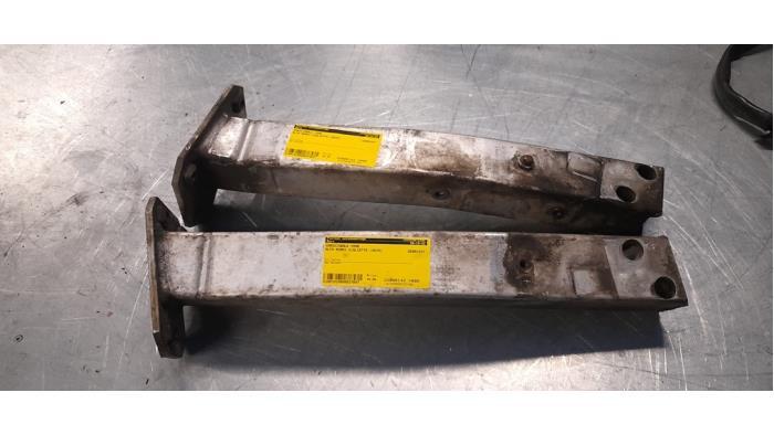 Chassisbalk voor van een Alfa Romeo Giulietta, Ophalen of Verzenden, 3 maanden garantie, Gebruikt, Alfa Romeo