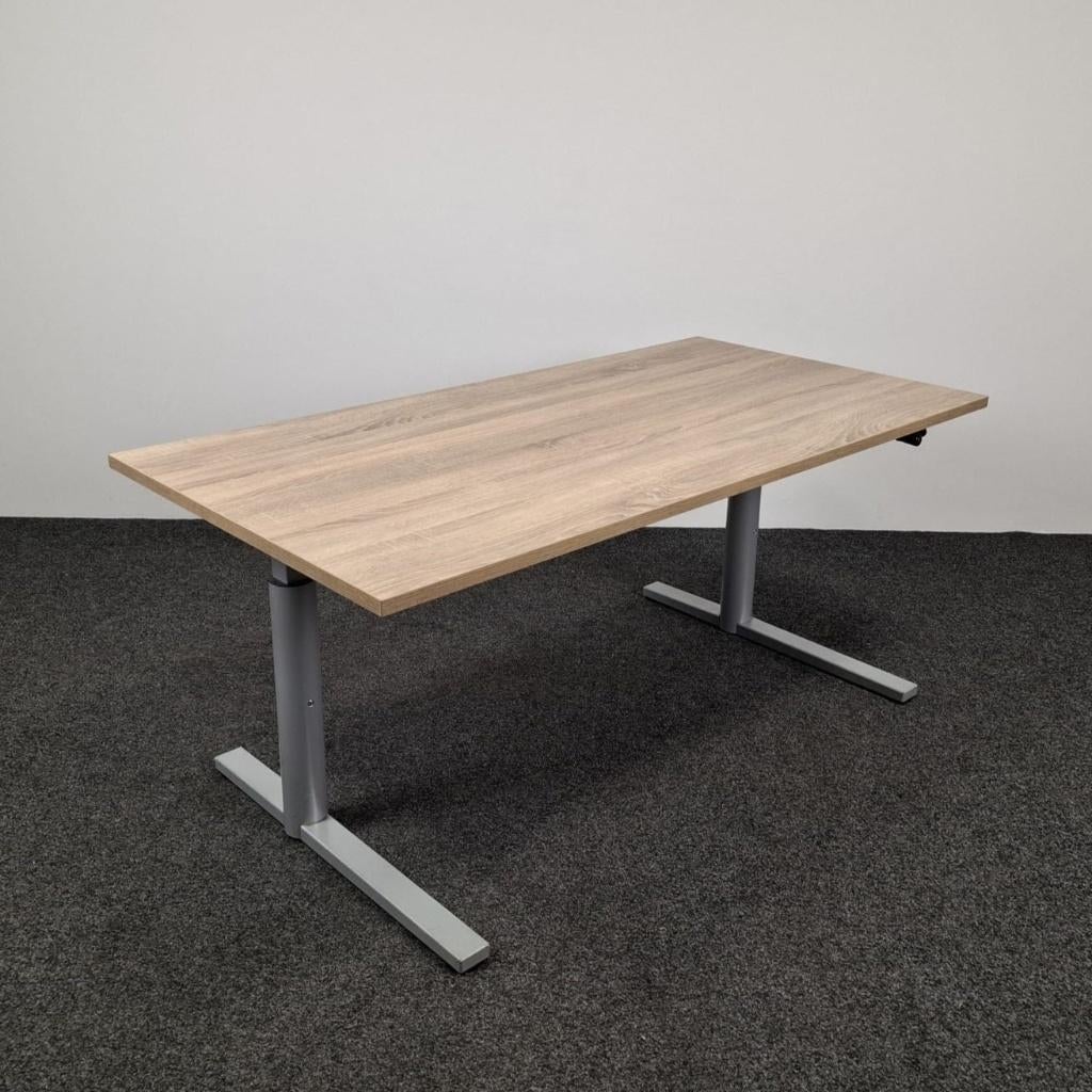 Gispen TM Slingerbureau - 140 x 80 cm | 21908, Ophalen, In hoogte verstelbaar, Gebruikt