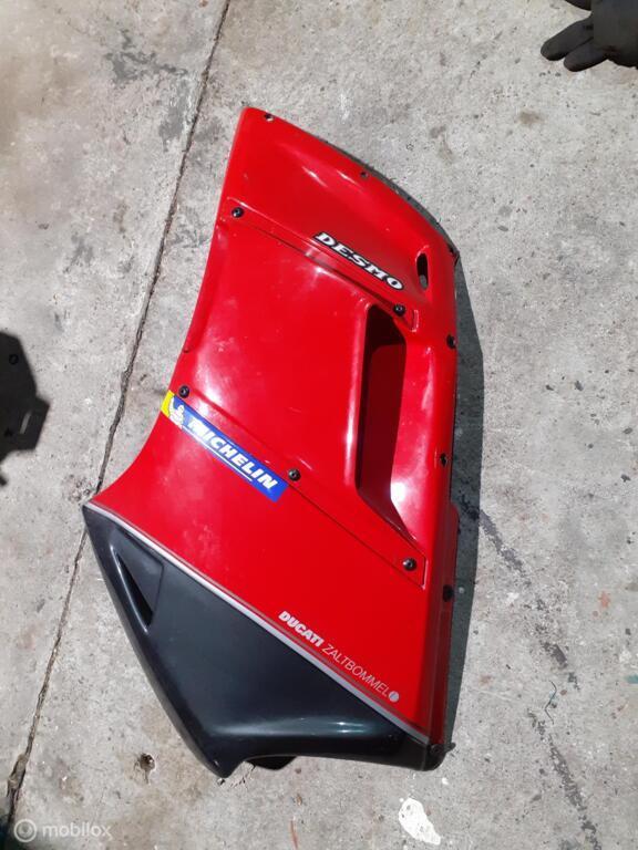 Zijkuipdeel kuip kuipdeel origineel links Paso 750, Motoren, Onderdelen | Ducati, Gebruikt, Factorystore.service@ducati.com, Ophalen of Verzenden