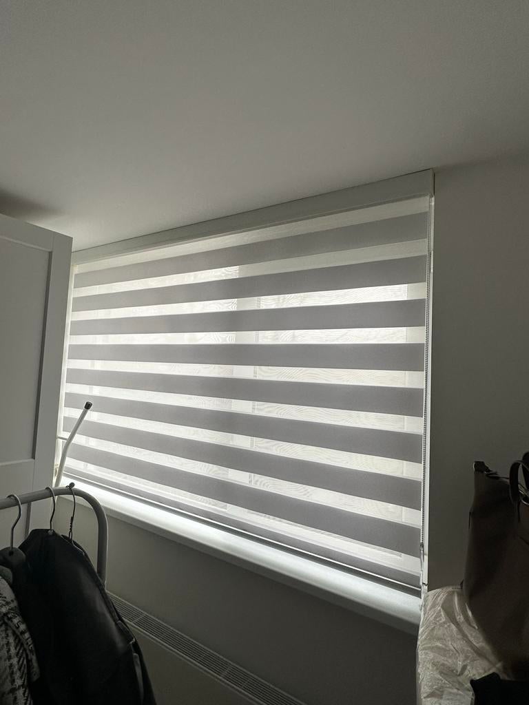 Witte duo rolgordijnen 3 x, Ophalen, Zo goed als nieuw, Wit, 100 tot 150 cm