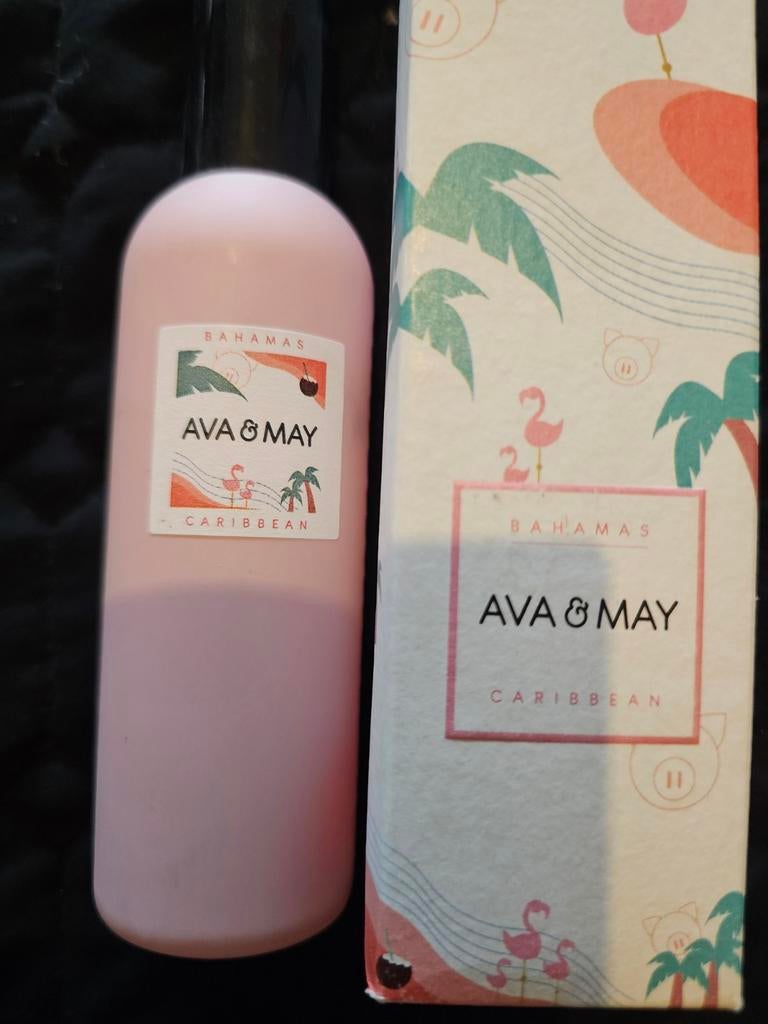 Ava&May Home Fragrance - Bahamas, Huis en Inrichting, Woonaccessoires | Kandelaars en Kaarsen, Overige materialen, Wit, Nieuw