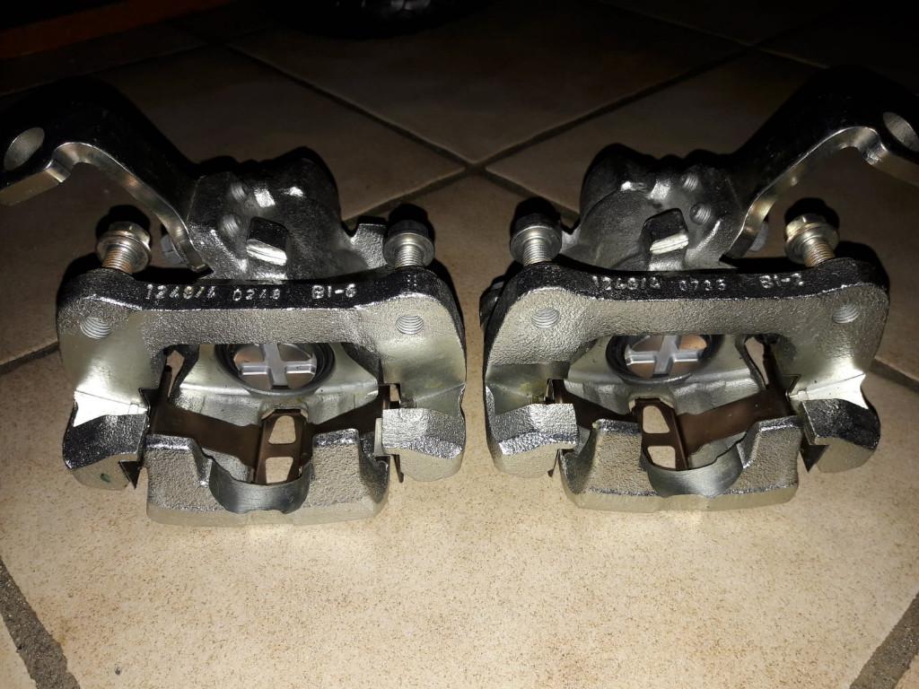 Originele Achter Remklauwen L+ R Honda Civic CRX Concerto, Ophalen, Nieuw, Honda
