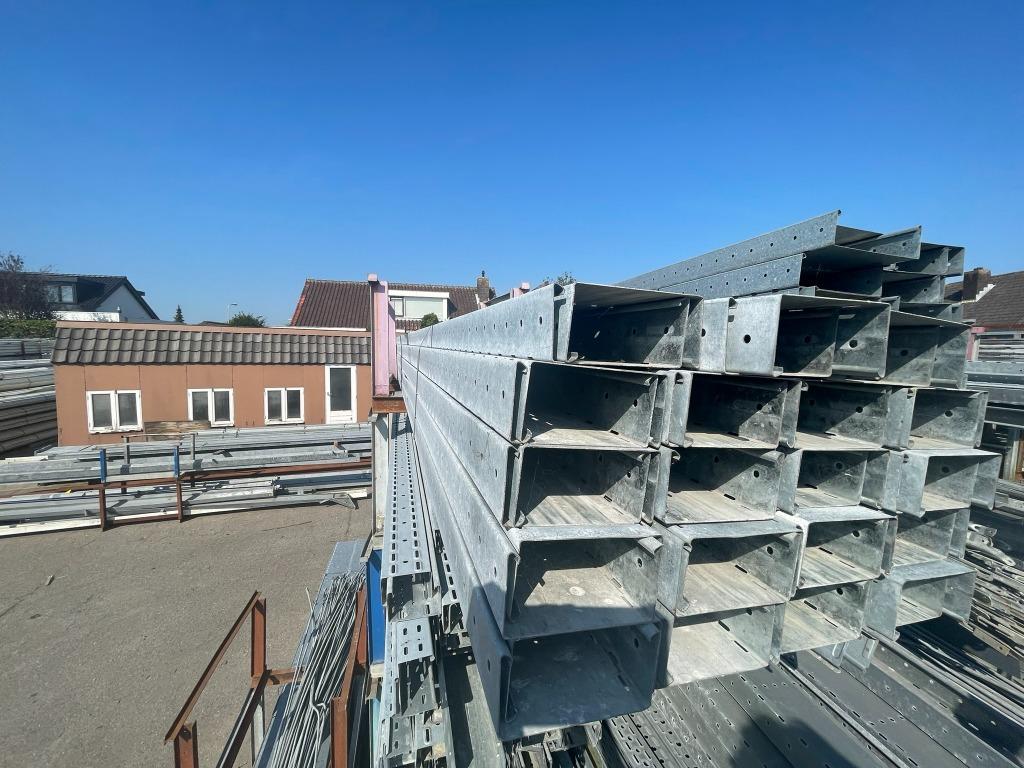Kabelgoten 120x60 mm | Diverse lengtes beschikbaar, Ophalen of Verzenden, Gebruikt, Kabel of Snoer