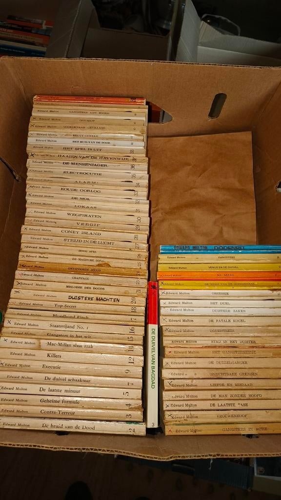 ️‍️ Edward Multon pockets: misdaad uit vervlogen tijden, Boeken, Ophalen of Verzenden, Gelezen, Populaire fictie