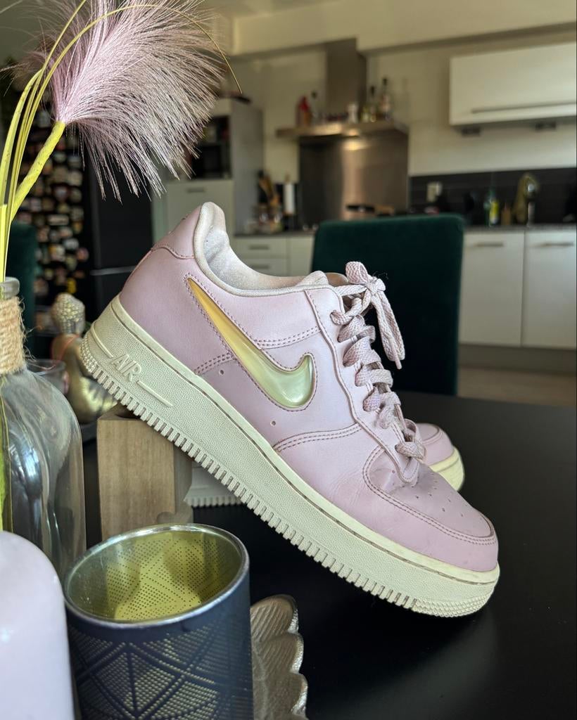 Nike Air Force 1 Low 07 SE Jelly Jewel maat 40, Ophalen of Verzenden, Sneakers of Gympen, Roze, Gedragen