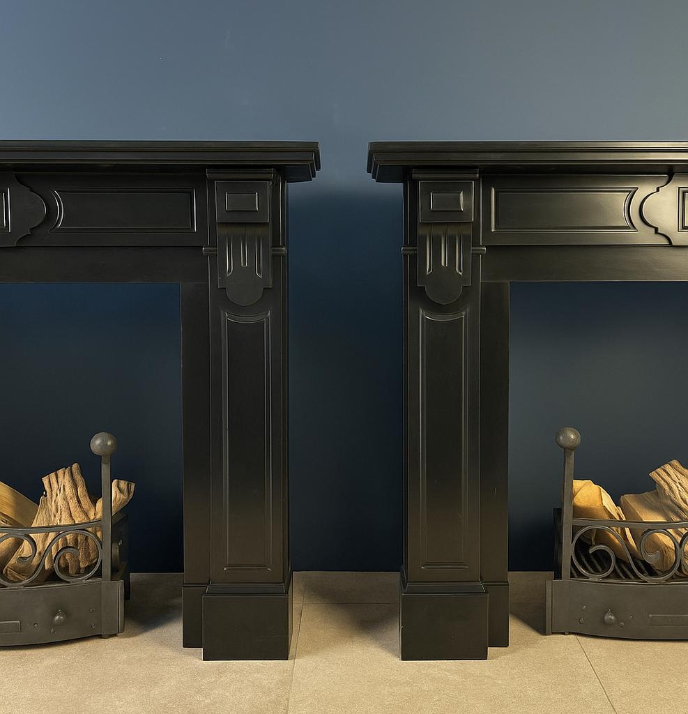 Set van 2 indentieke zwart marmeren schouwen haard mantel, Ophalen of Verzenden, Zo goed als nieuw, Vrijstaande haard, Houthaard