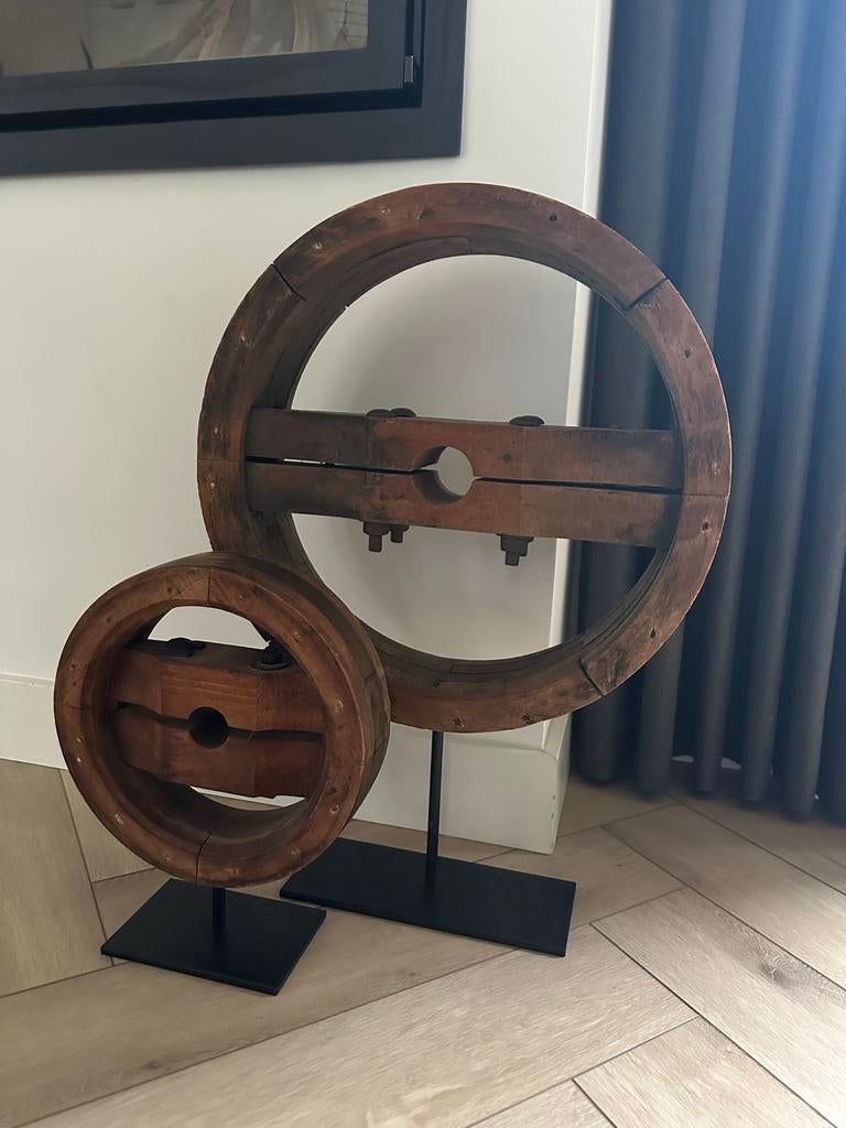 Vintage Industriële Houten Wielen op Standaard - Decoratie, Ophalen of Verzenden, Gebruikt