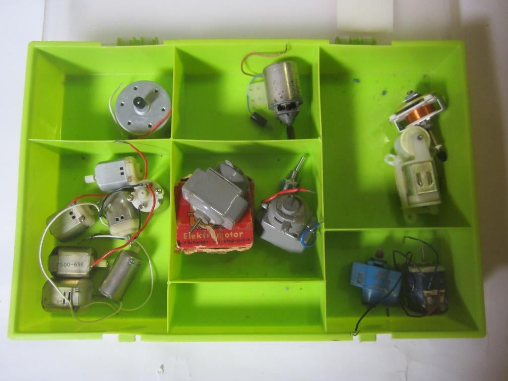 diverse elektro motoren, Ophalen of Verzenden, Nieuw, 1:32 tot 1:50