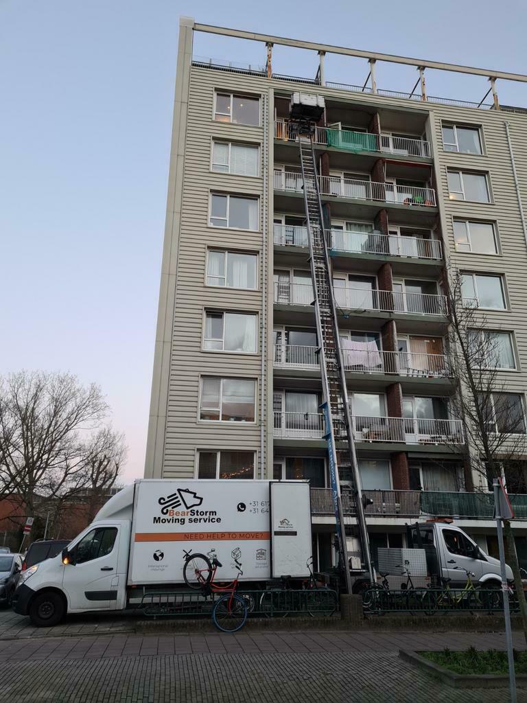 Foto 6 van Verhuislift Amsterdam/ Door Heel Nl 0648362326