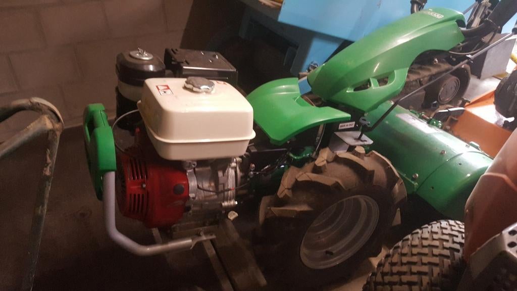 Ferrari powersafe 330 tuinfrees, Tuin en Terras, Hand-tuingereedschap, Ophalen, Gebruikt