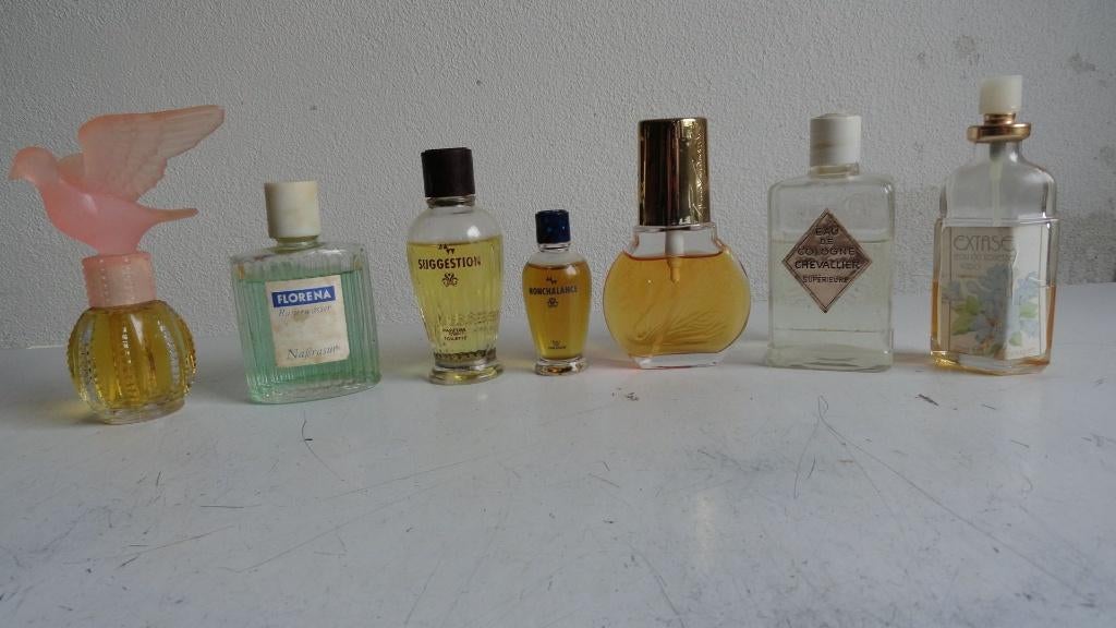 Parfum, antiek en ouderwets oa Delagar en Suggestion, Sieraden, Tassen en Uiterlijk, Uiterlijk | Parfum, Ophalen of Verzenden
