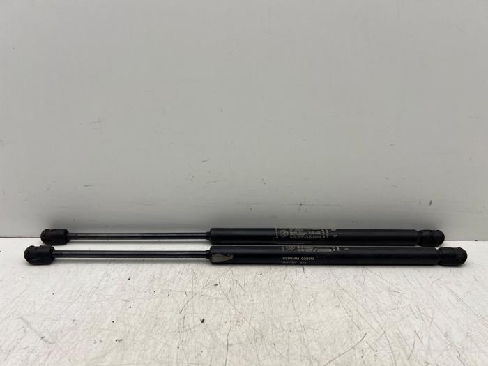 Gasdemperset Kofferdeksel van een Fiat Punto, Gebruikt, -, -, Ophalen of Verzenden