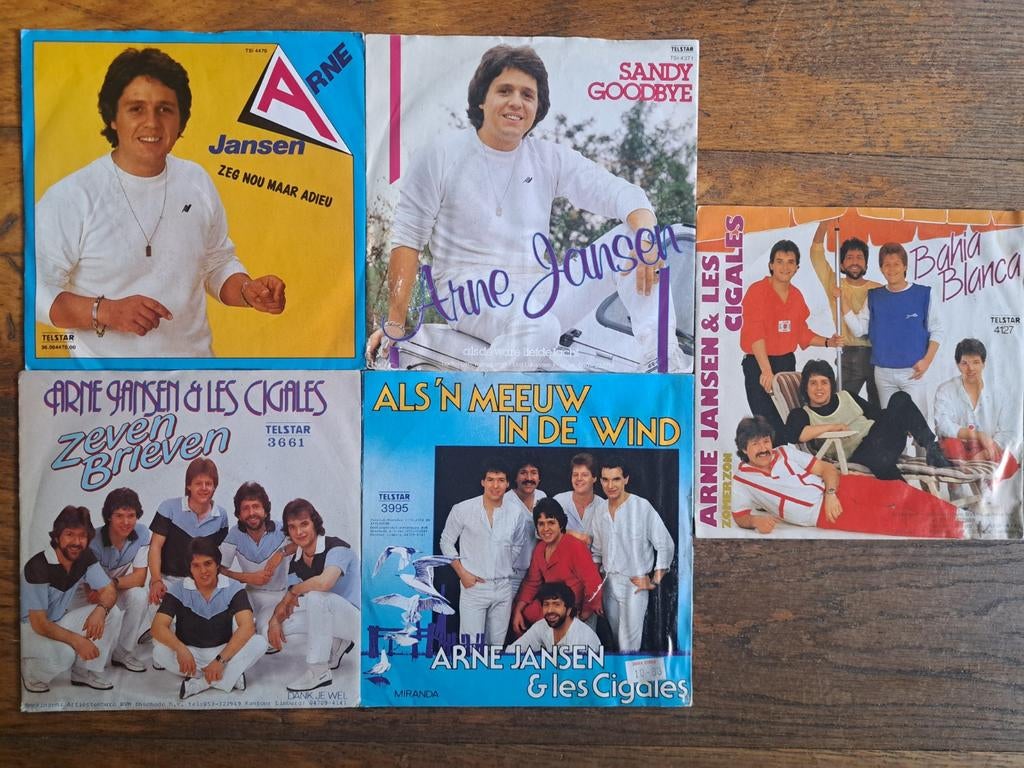 Verzameling vinyl singles Arne Jansen & Les Cigales, Ophalen of Verzenden, Gebruikt, Overige formaten, Levenslied of Smartlap