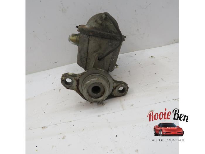 Hoofdremcilinder van een Jeep Wrangler, Jeep, Gebruikt, -, -