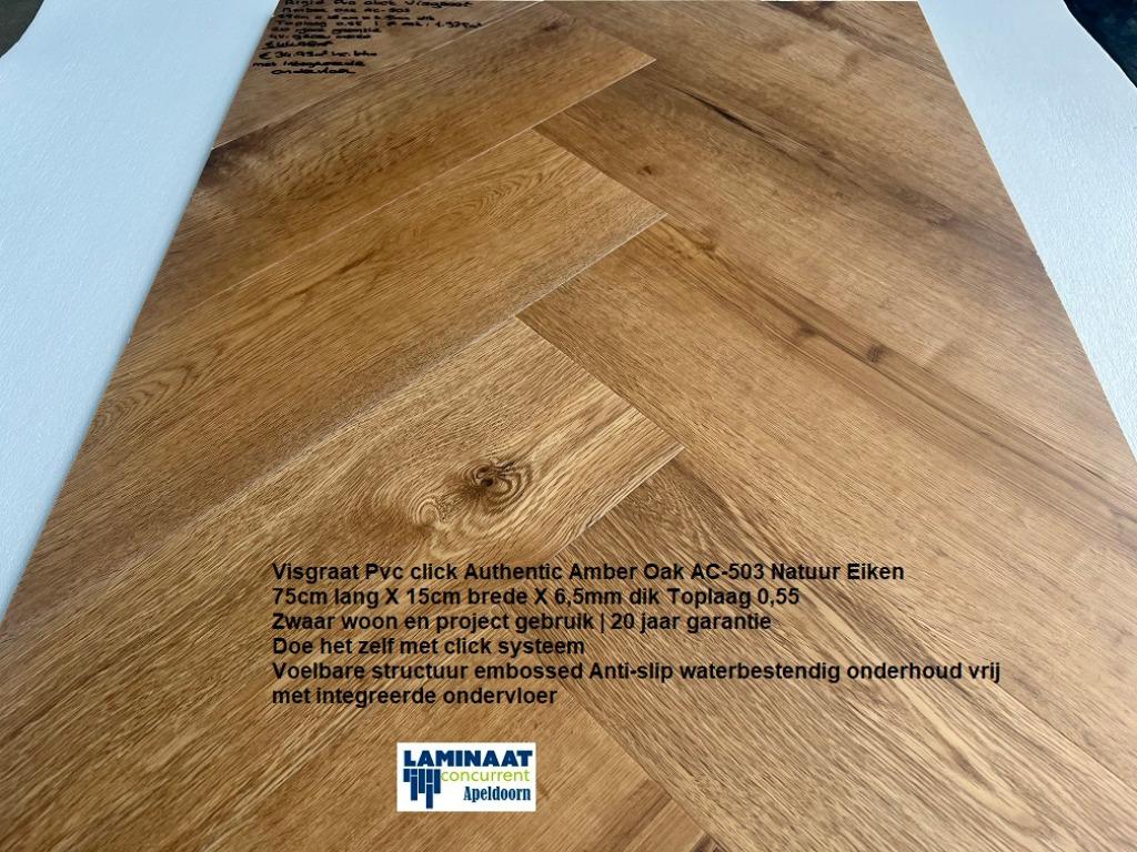 Visgraat Pvc click Amber Oak met integreerde ondervloer