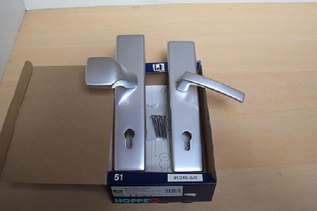 Hoppe Voordeur Veiligheidsbeslag  61g/2221/2220/113 PC 92mm, Ophalen of Verzenden, Nieuw, Chroom, Klink of Kruk
