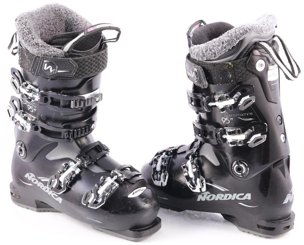 39 40 EU dames skischoenen NORDICA SPORTMACHINE, 160 tot 180 cm, Gebruikt, Schoenen, Ophalen of Verzenden
