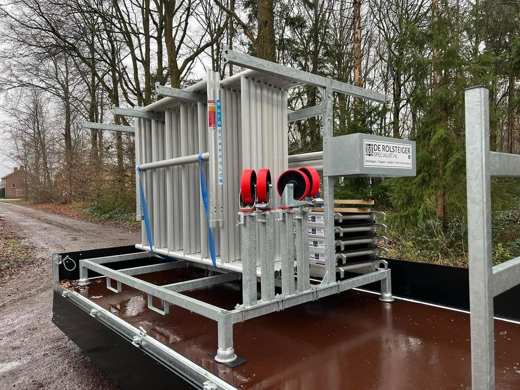 Steigerbok 250 + Rolsteiger  135 x 250 x 8,2m NIEUW 24hr, Doe-het-zelf en Verbouw, Steigers, Ophalen of Verzenden, Nieuw, Rolsteiger of Kamersteiger