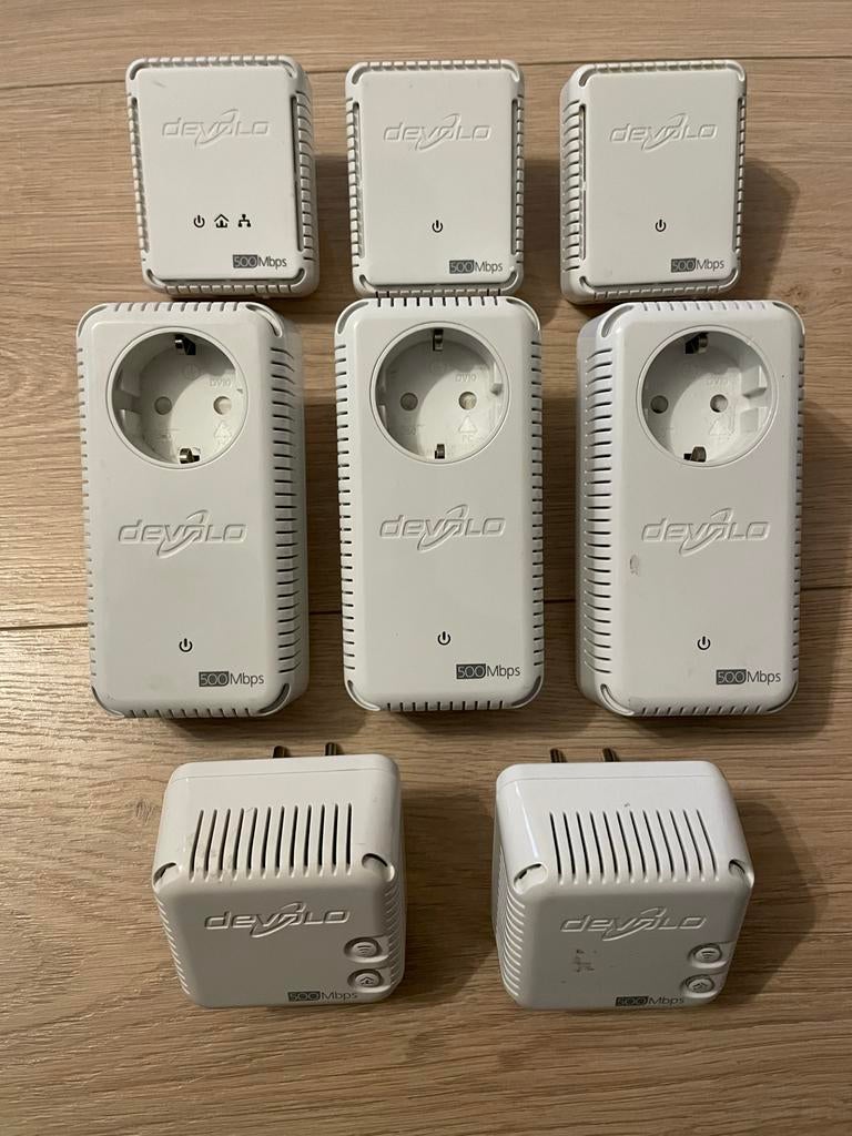 KOOPJE! Devolo dLAN 500 Mbps Powerline Adapters - Set van 7, Ophalen of Verzenden, Zo goed als nieuw