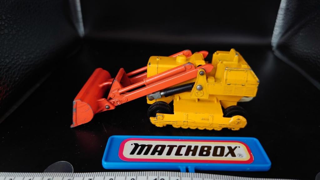 Matchbox King Size K-8 Caterpillar Traxcavator, Ophalen of Verzenden, Gebruikt, Hijskraan, Tractor of Landbouw, Matchbox