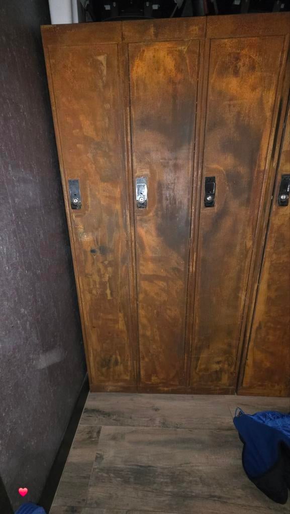 Vintage Lockerkast  2 stuks - Industriële Stijl, Huis en Inrichting, Kasten | Lockerkasten, Ophalen, Zo goed als nieuw, Industrieel