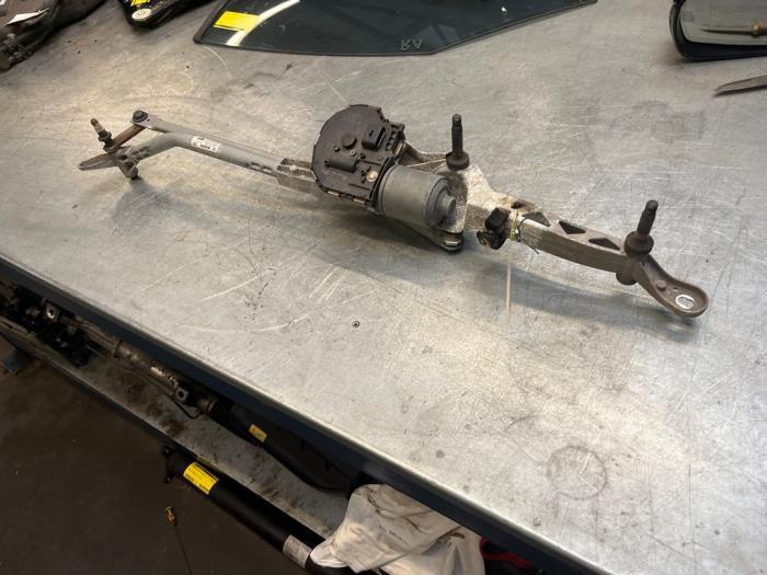 Ruitenwismotor + Mechaniek van een Mercedes E-Klasse, Gebruikt, -, Ophalen of Verzenden, -