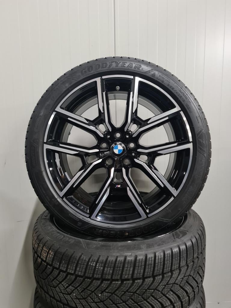 19' BMW i4 4 Serie G26 Styling 859M met winterbanden 7mm+, 19 inch, 245 mm, Banden en Velgen, Personenwagen