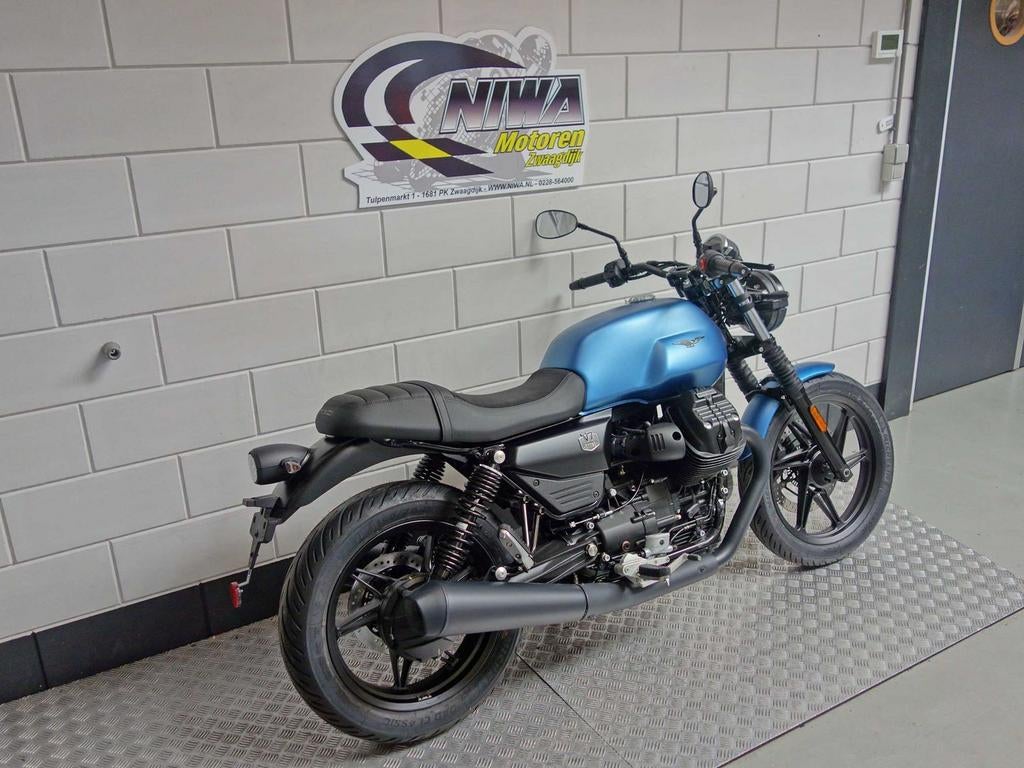 MOTO GUZZI V 7 Stone (bj 2025), 853 cc, 2 cilinders, Bedrijf, Onbekend